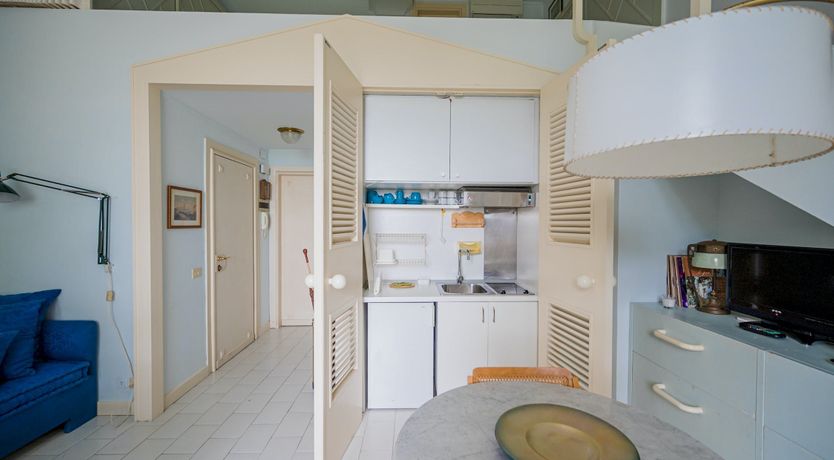 Photo of The Art Connoisseur