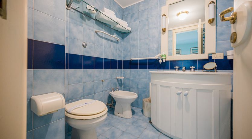 Photo of The Art Connoisseur