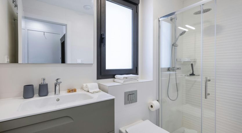 Photo of Contemporary Cove