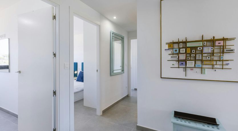 Photo of Contemporary Cove