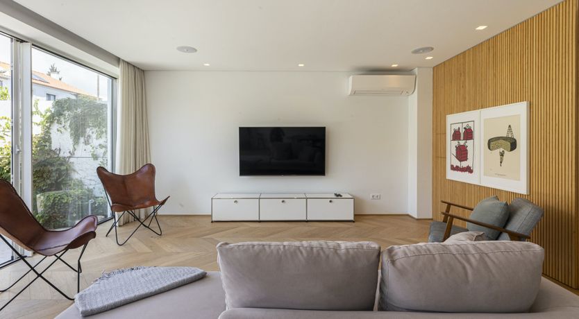 Photo of Restelo Reverie