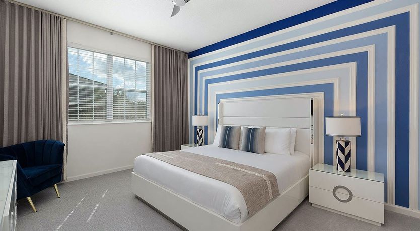 Photo of The Pinecone