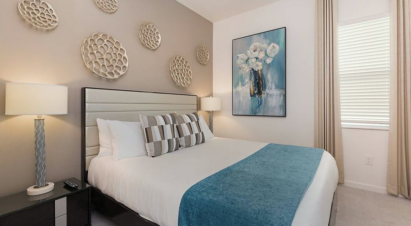 Photo of The Pinecone