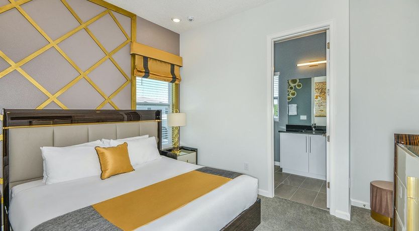 Photo of Hero Forever