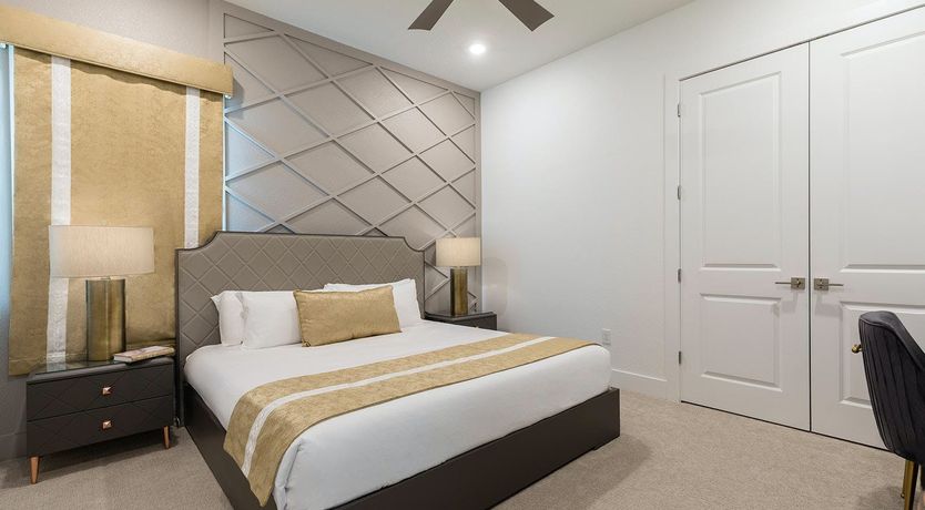 Photo of The Sweet Palm