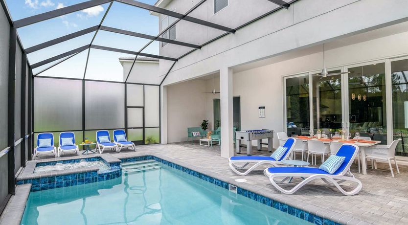 Photo of The Sweet Palm