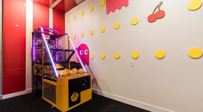 Photo of The Sweet Palm