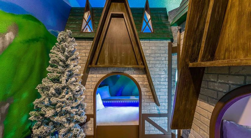 Photo of The Sweet Palm