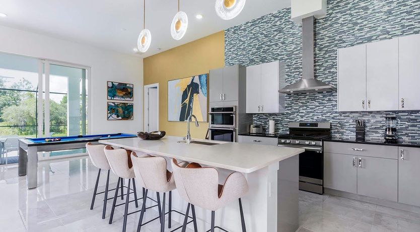 Photo of The Sweet Palm