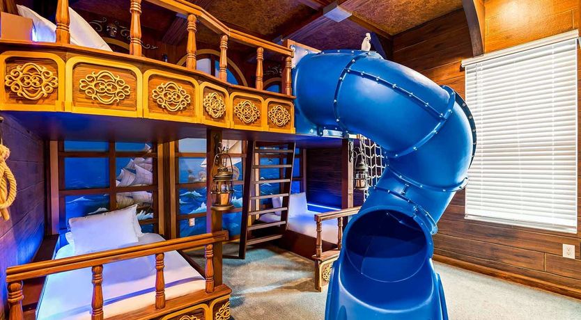 Photo of The Pinecone Breeze