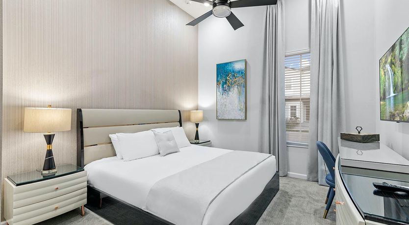 Photo of The Emerald Shores