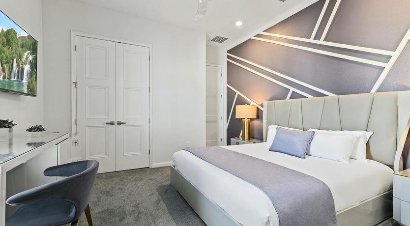 Photo of The Emerald Shores