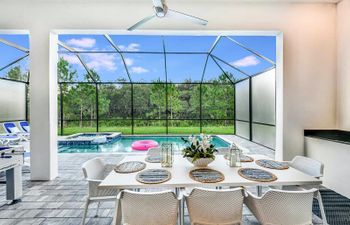 A Little More Sunshine Holiday Home