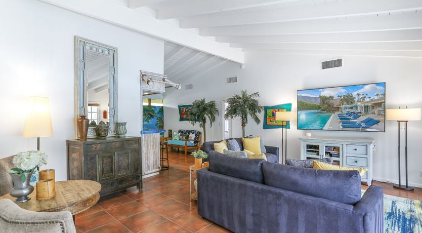 Photo of Tropical Wells