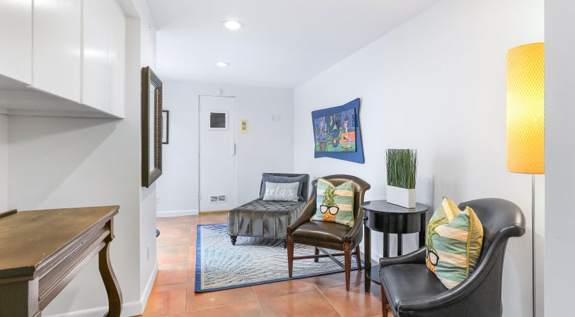 Photo of Tropical Wells