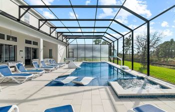 Sunny Meadows Holiday Home