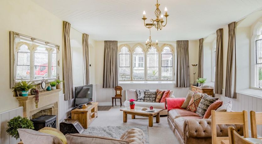 Photo of 4 Bed in Powerstock