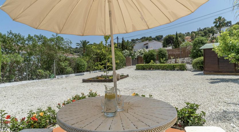 Photo of Sapphire & Amber