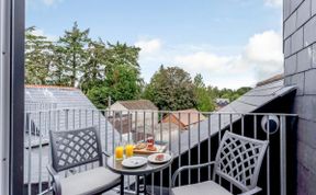 Photo of in Brockenhurst (78730)