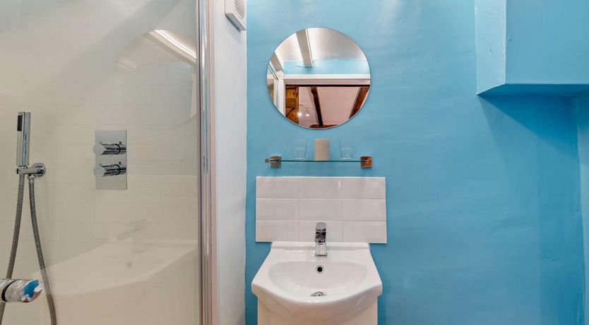 Photo of 1 Bed in Yelverton