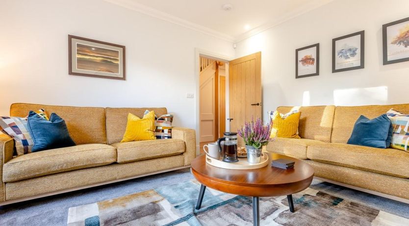 Photo of 3 Bed in Lamplugh