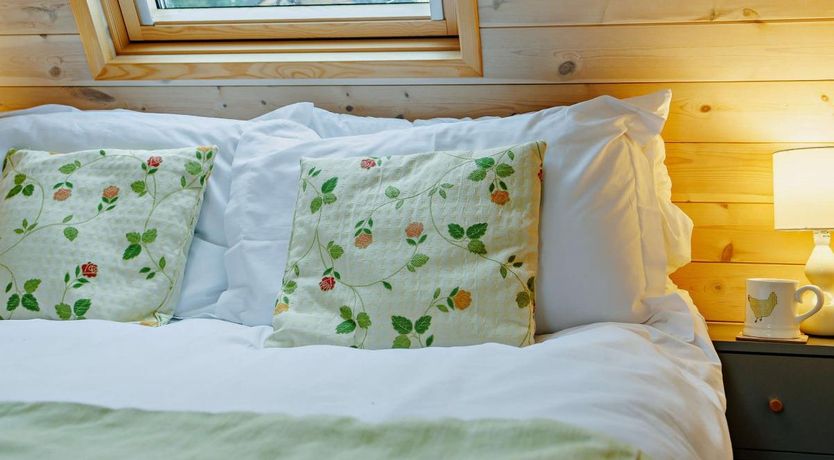 Photo of 1 Bed in Sheinton