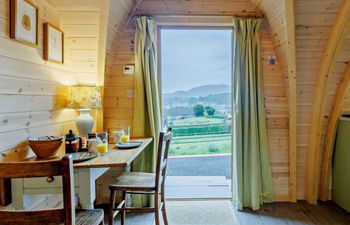 in Sheinton (93395) Holiday Cottage