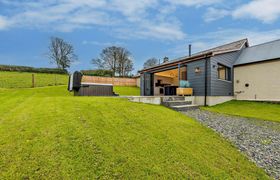 Photo of cottage-in-west-wales-7