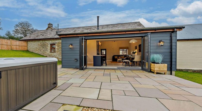 Photo of 2 Bed in Bancyffordd