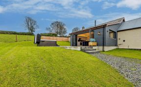 Photo of in Llandysul  (93431)