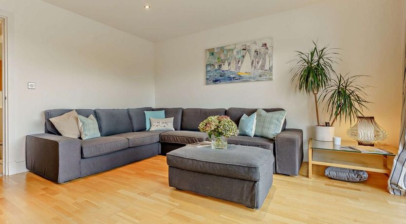 Photo of 4 Bed in Binfield