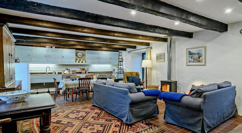 Photo of 3 Bed in Abergavenny