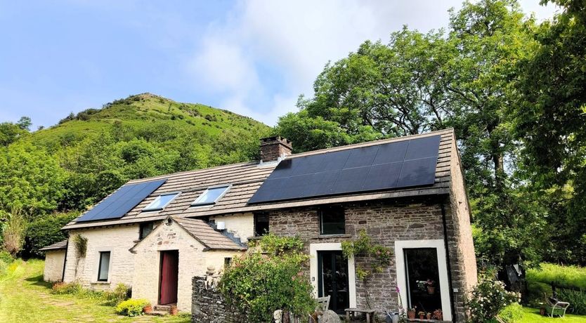 Photo of 3 Bed in Capel Y Ffin