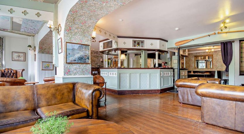 Photo of 12 Bed in Capel Curig