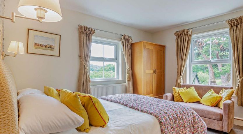 Photo of 12 Bed in Capel Curig