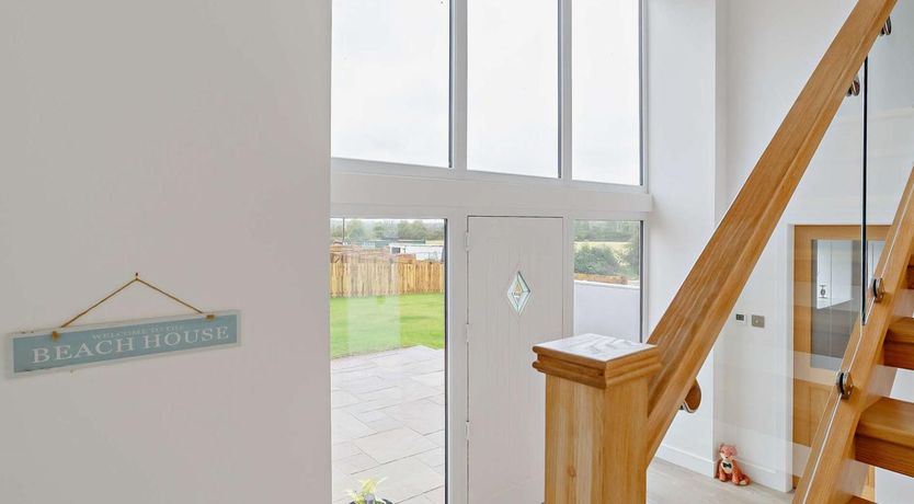 Photo of 3 Bed in Wakefield