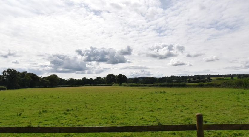 Photo of 1 Bed in Ottery St. Mary