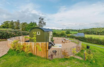 in Hoarwithy  (93440) Holiday Cottage