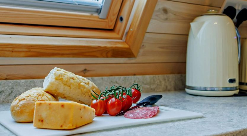 Photo of 2 Bed in Sheinton