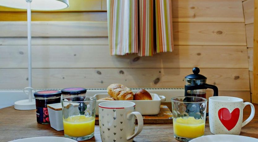 Photo of 2 Bed in Sheinton