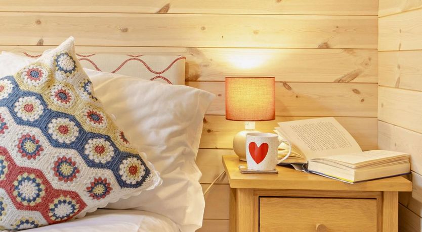 Photo of 2 Bed in Sheinton