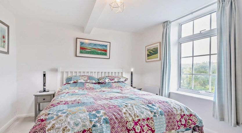 Photo of 2 Bed in Bishopstone