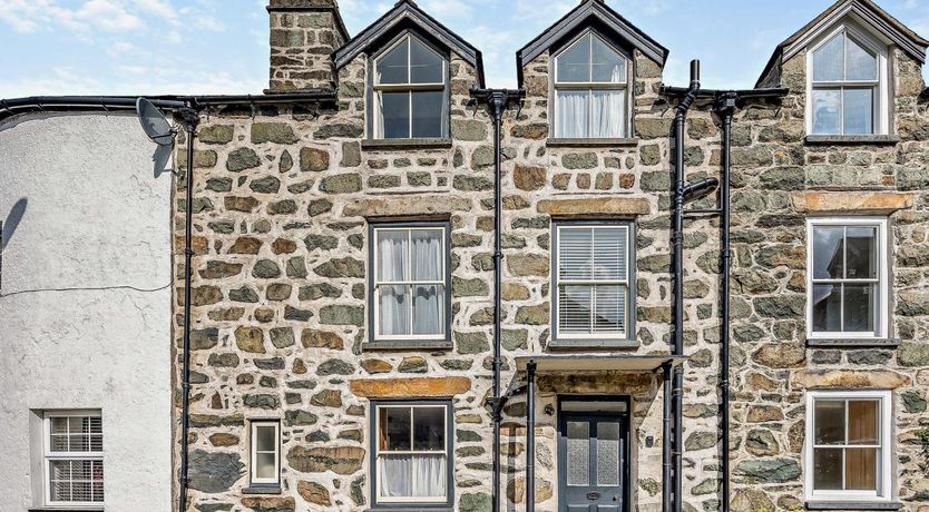 Photo of 3 Bed in Dolgellau