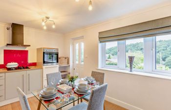 2 Bed in Cinderford Holiday Cottage