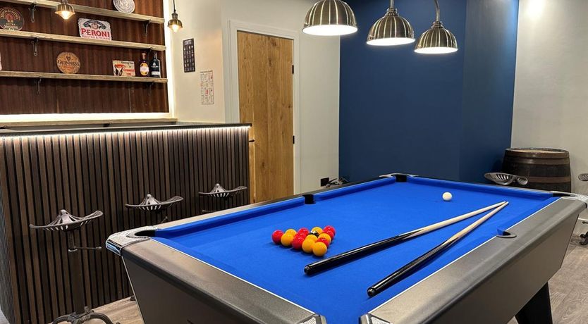 Photo of 7 Bed in Firbank