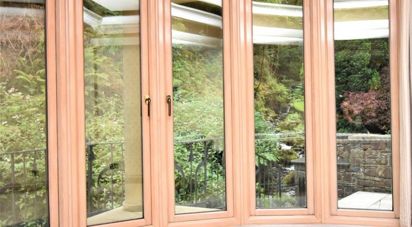 Photo of 4 Bed in Porlock