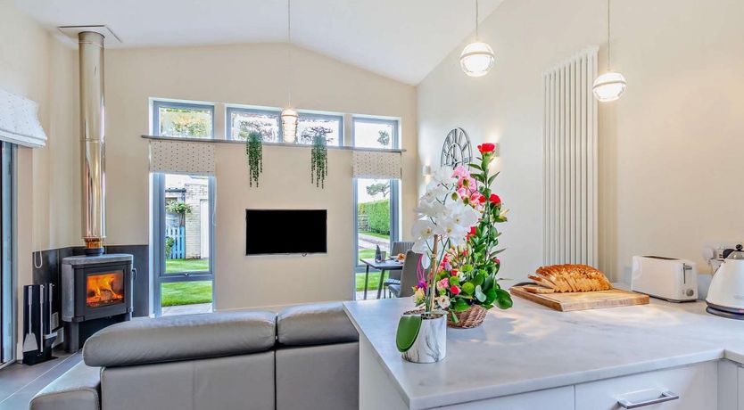 Photo of 1 Bed in Carsie