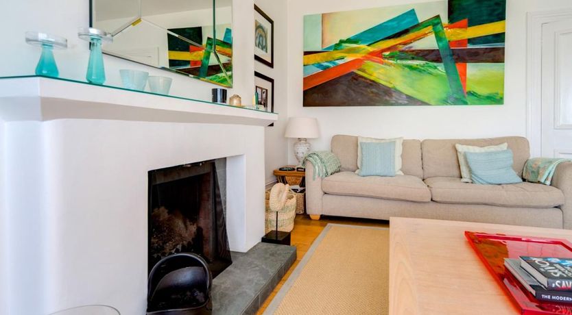 Photo of 5 Bed in Seaview