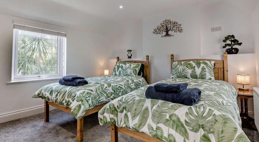 Photo of 3 Bed in Bognor Regis