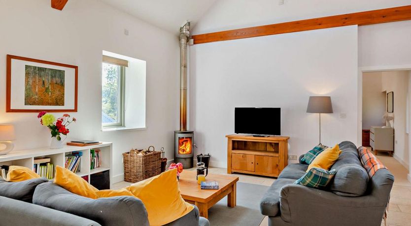 Photo of 2 Bed in Luppitt